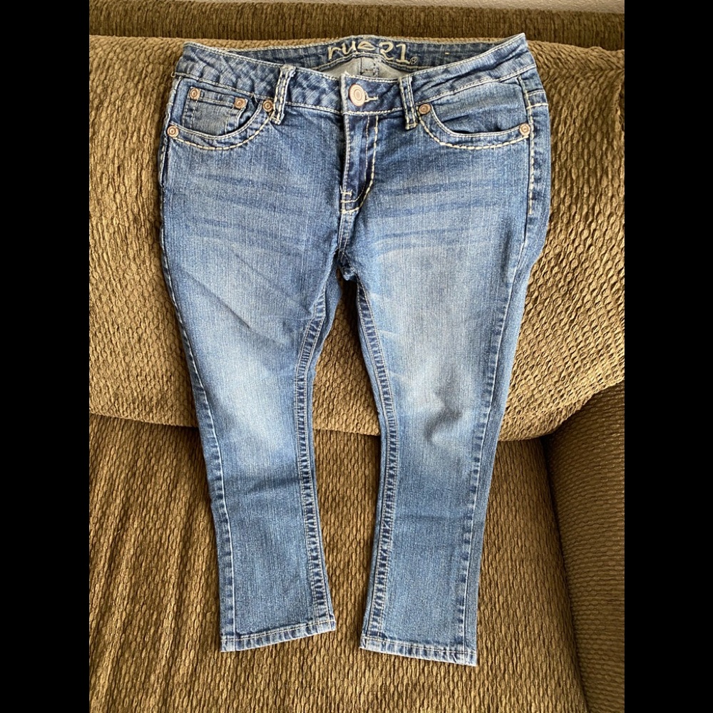 Capri Jeans